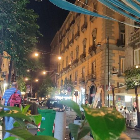 House Bianca 9 Apartment เนเปิลส์ ภายนอก รูปภาพ