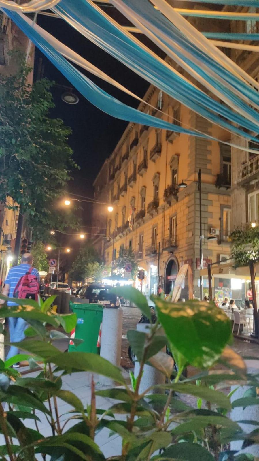 House Bianca 9 Apartment เนเปิลส์ ภายนอก รูปภาพ